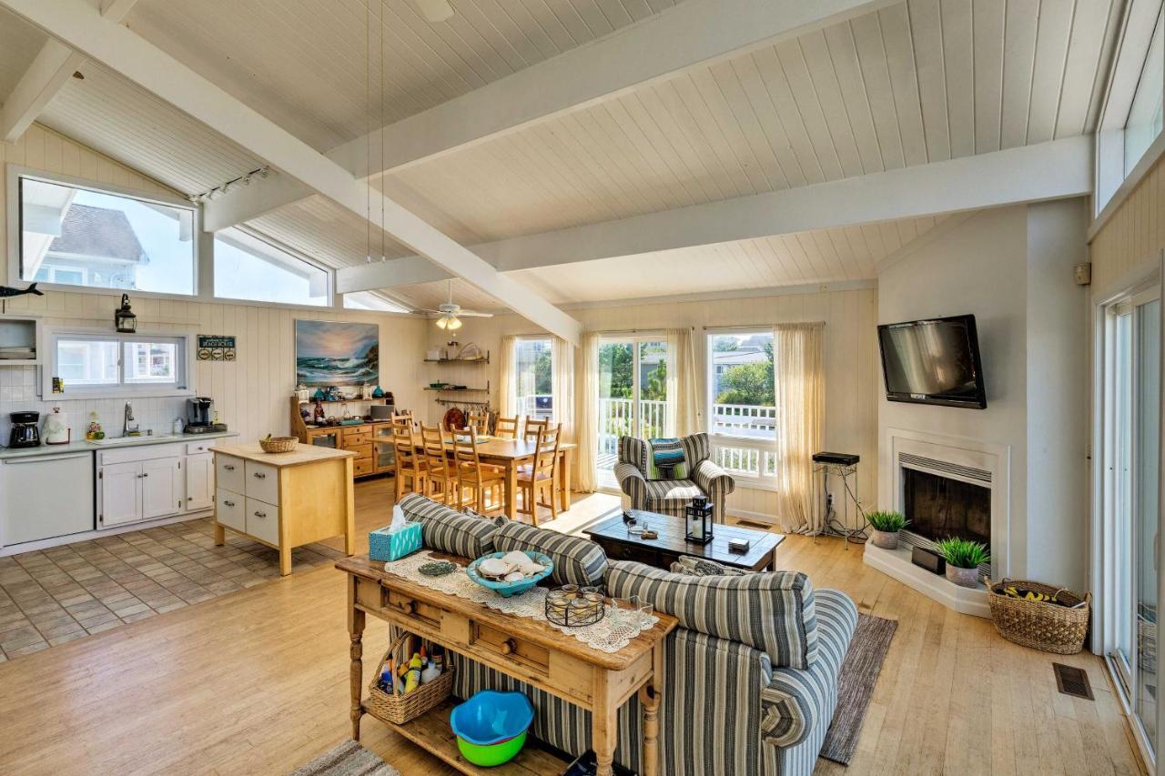 Westhampton Beach Home With Deck And Ocean Views! 外观 照片