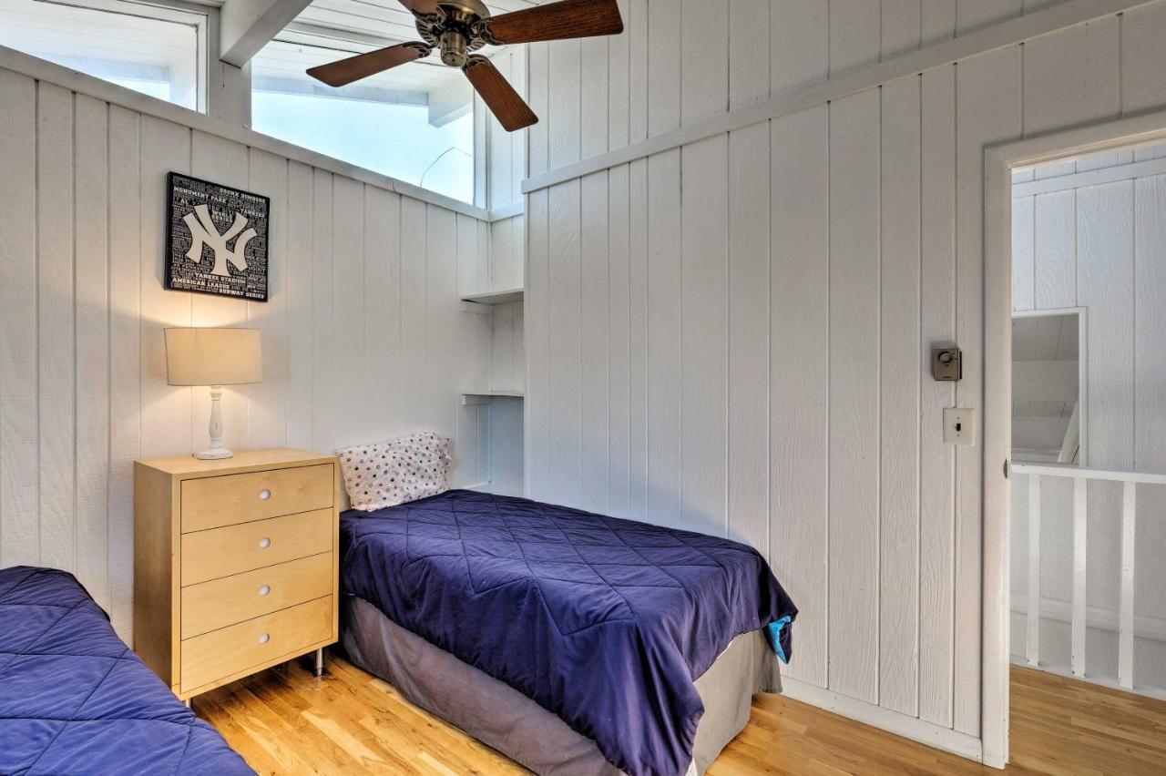 Westhampton Beach Home With Deck And Ocean Views! 外观 照片